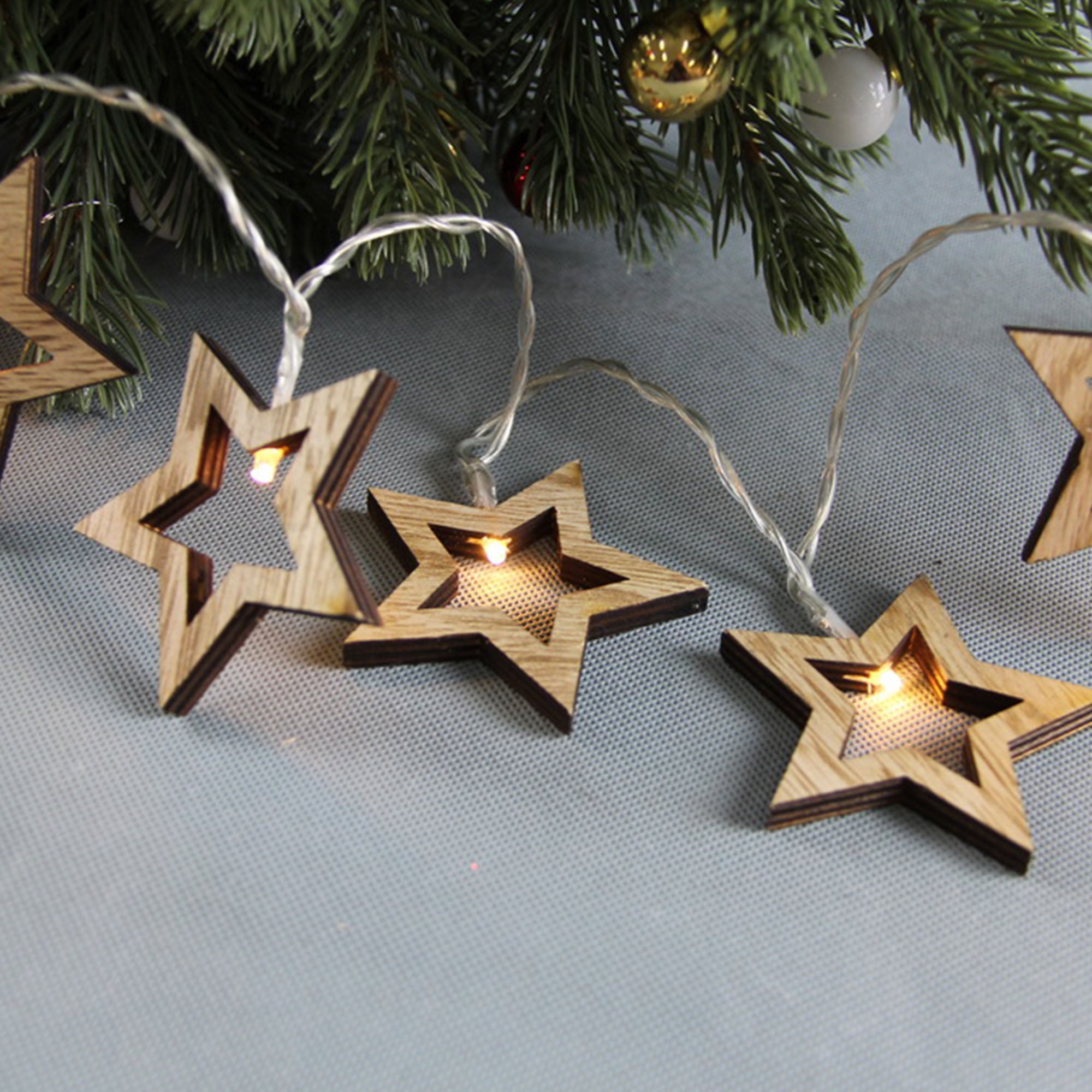 Guirlande lumineuse en bois